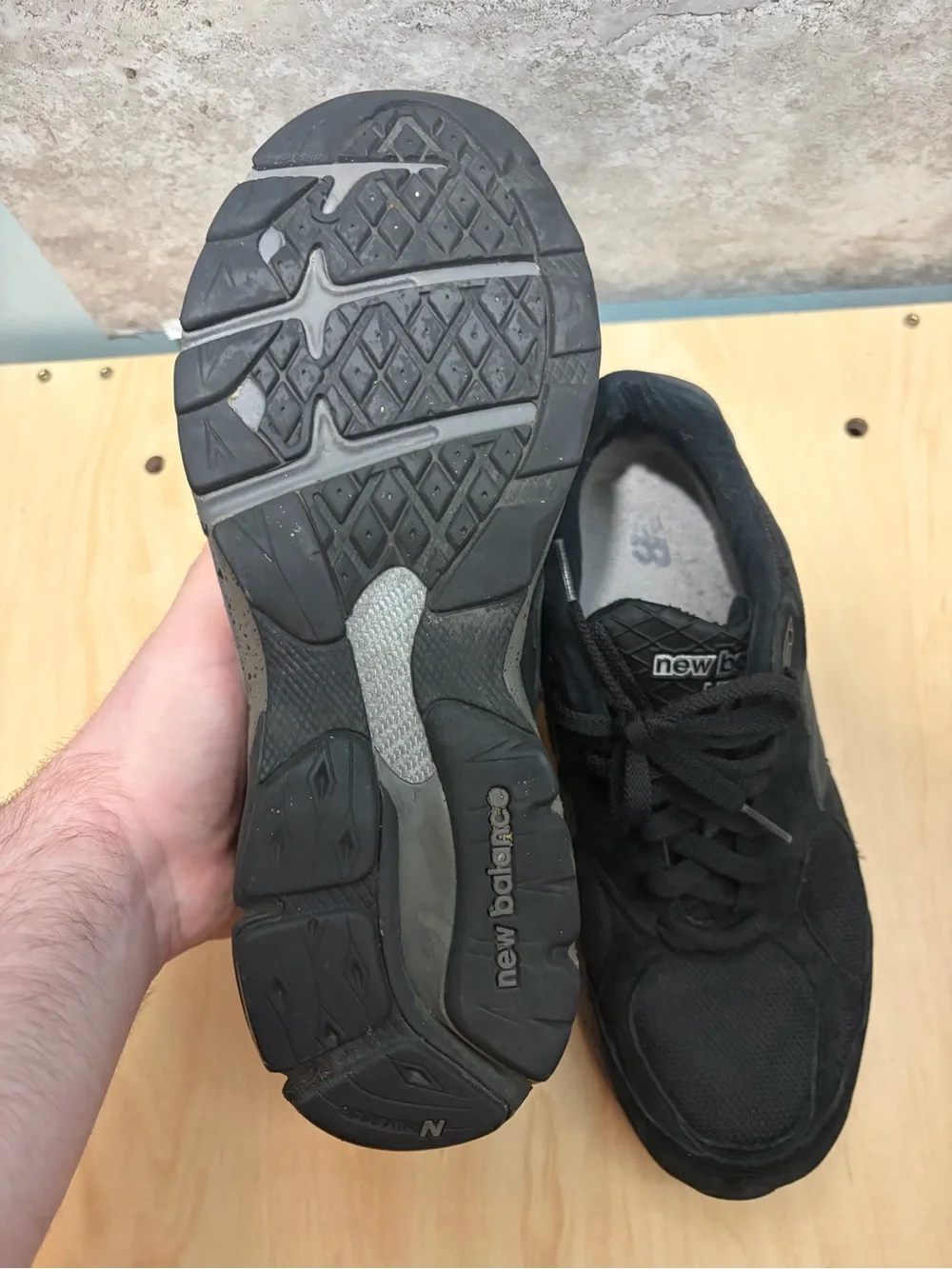 New Balance Made in USA 990v4 size women’s 9.5